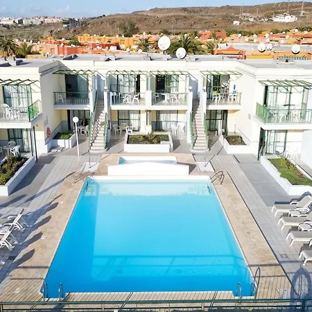 Salt Ocean Aparthotel